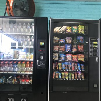 24-Hour Smart Laundry - Snacks while you wait - Laundromat Near Me - Phoenix, Arizona