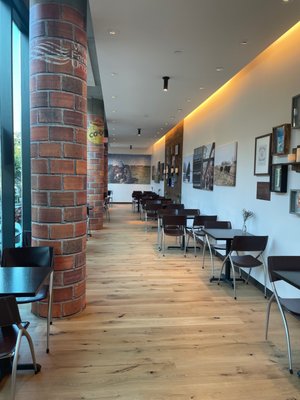 Farmers Kitchen + Bar by null