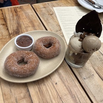 Colonia Verde - Churro Dougnuts and Brooklyn Mesa - Latin American Near Me - Brooklyn, New York