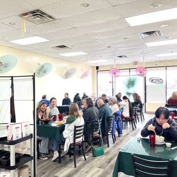 Kimu Restaurant - a large group of people eating - Burmese Near Me - Greenwood, Indiana Kimu Restaurant - a large group of people eating - Burmese Near Me - Greenwood, Indiana