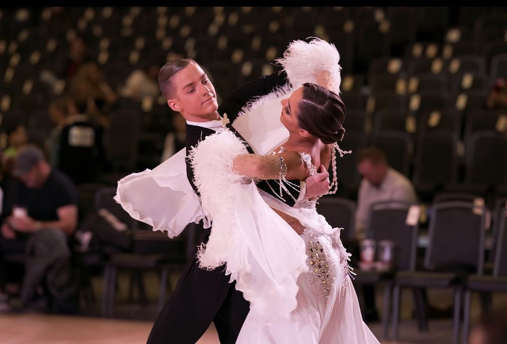 Volga Dance Academy Logo