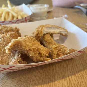 Klucks Krispy Chicken - Krispy Chicken - Chicken Shop Near Me - Orem, Utah Klucks Krispy Chicken - Krispy Chicken - Chicken Shop Near Me - Orem, Utah