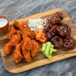 Venezia's New York Style Pizzeria - Bone-in and Boneless Chicken Wings