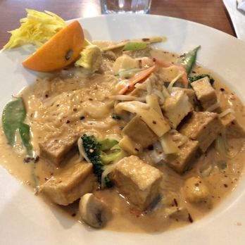 Thai Chef - Peanut curry noodle with tofu. Noodles were a tad mushy/overcooked. - Thai Near Me - Grand Rapids, Michigan