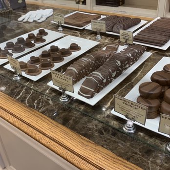 Bridgewater Chocolate - Chocolates 1 - Desserts Near Me - West Hartford, Connecticut Bridgewater Chocolate - Chocolates 1 - Desserts Near Me - West Hartford, Connecticut