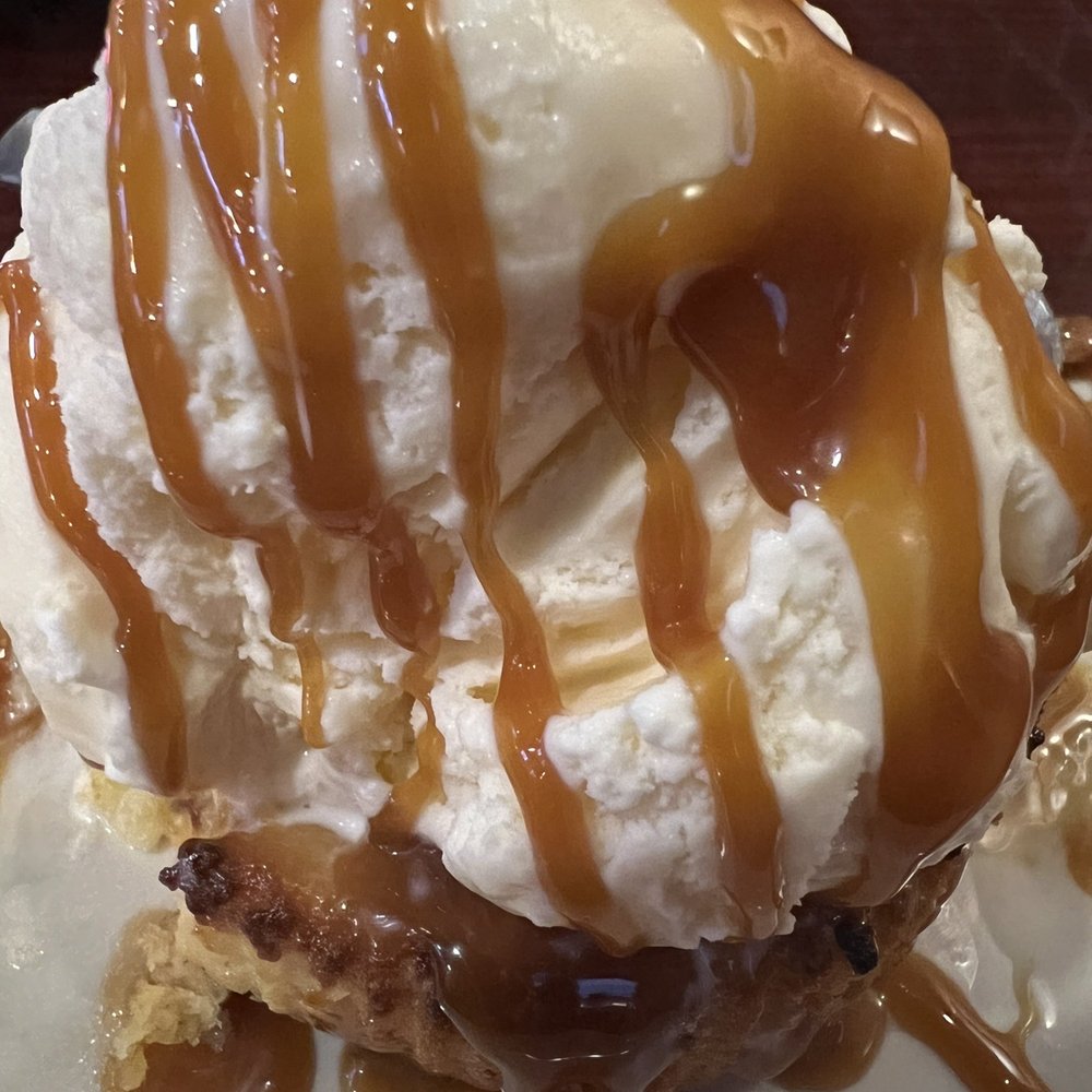 Carmody's Grille - Brown Betty I THINK it was called-so so good! - New American Near Me - Pittsburgh, Pennsylvania