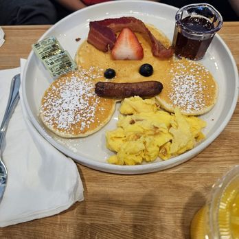 Whidbey's A Daytime Eatery - Kids Mickey Mouse - Breakfast & Brunch Near Me - Enterprise, Nevada Whidbey's A Daytime Eatery - Kids Mickey Mouse - Breakfast & Brunch Near Me - Enterprise, Nevada