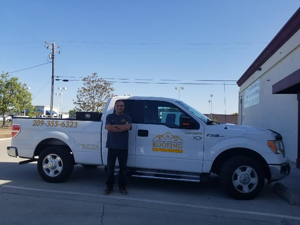 Slide of R & G Roofing