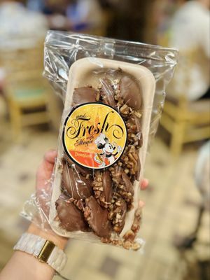 Candy Palace and Candy Kitchen by null
