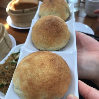 Tim Ho Wan - Baked charsiu bao - Dim Sum Near Me - Honolulu, Hawaii