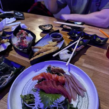 Sushi Damu - Sushi Bars Near Me - Tustin, California Sushi Damu - Sushi Bars Near Me - Tustin, California
