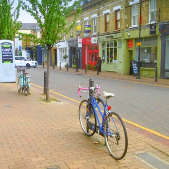 Konnigans - Located on the charming Old York Road in Wandsworth Town - British Near Me - London, XGL Konnigans - Located on the charming Old York Road in Wandsworth Town - British Near Me - London, XGL