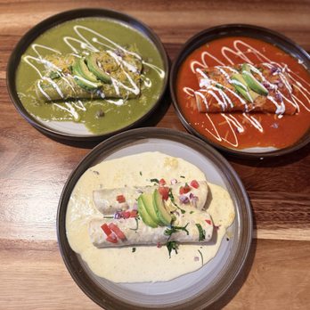 La Mansion - Enchiladas ( verdes-rojas-crema ) - Mexican Near Me - Lacey, Washington La Mansion - Enchiladas ( verdes-rojas-crema ) - Mexican Near Me - Lacey, Washington