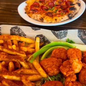 Brew City Grill - Burgers Near Me - Campbell, California