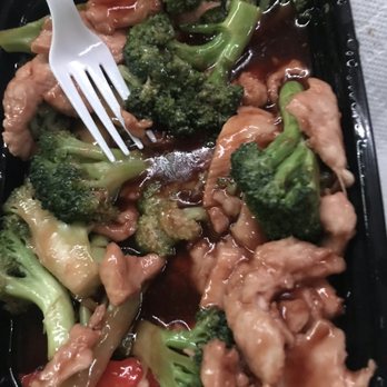 Asian Harbor - Broccoli with Chicken 1qt not combo - Asian Fusion Near Me - Indianapolis, Indiana Asian Harbor - Broccoli with Chicken 1qt not combo - Asian Fusion Near Me - Indianapolis, Indiana
