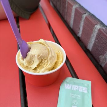 Cornet Custard - Ice Cream & Frozen Yogurt Near Me - Portland, Oregon Cornet Custard - Ice Cream & Frozen Yogurt Near Me - Portland, Oregon