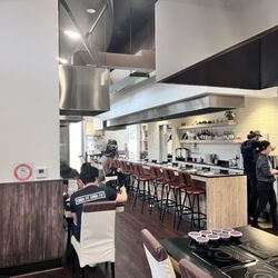 Mokkoji Shabu Shabu - Inside