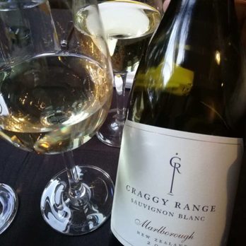 The County Hotel Napier - Nice wine list - Napier, AUK