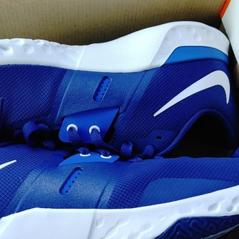 nike factory store watts