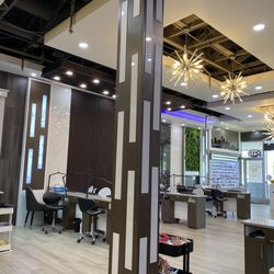Oscar Nails & Spa