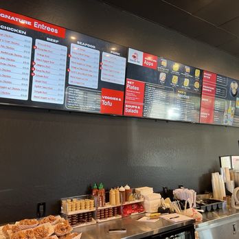 Dragon Wok - Chinese Near Me - Fresno, California