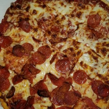 Tata's Chicago Pizzeria - Pizza Near Me - Chicago, Illinois Tata's Chicago Pizzeria - Pizza Near Me - Chicago, Illinois