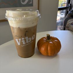 Vibe Coffee - Apple pie latte
