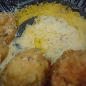 Pizza Hut - Gross. Soaked in greasy butter and horribly salty. This is bottom of bowl after I took a few out to try. Inedible. - Pizza Near Me - Pennsville, New Jersey