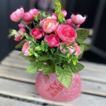 Para Siempre Boutique - Flowers in front of - Jewelry Near Me - Tracy, California Para Siempre Boutique - Flowers in front of - Jewelry Near Me - Tracy, California