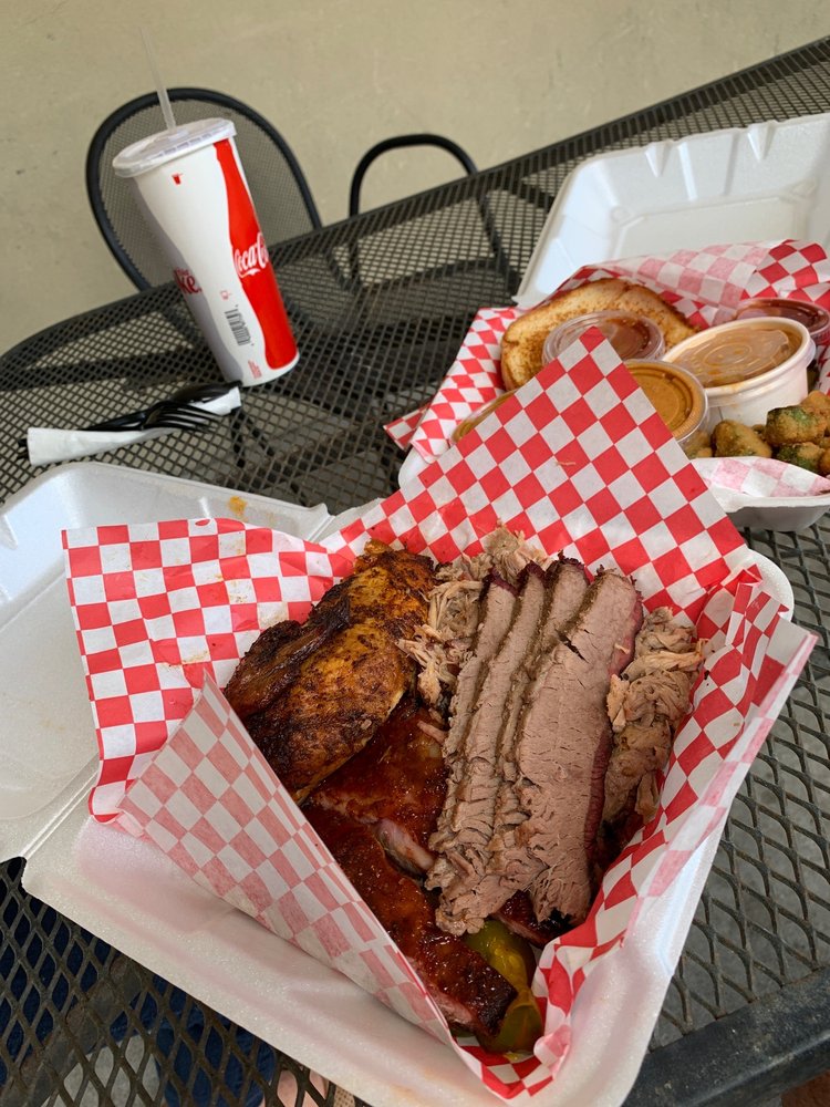 Sandfly BBQ, Savannah Roadtrippers