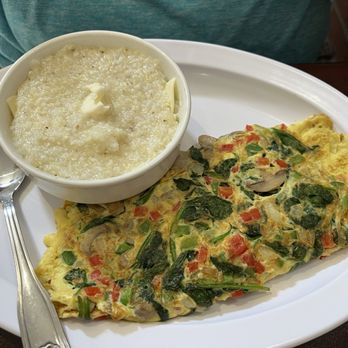 Leo’s Breakfast and Lunch - Veggie omelette- so many veggies! - Coffee & Tea Near Me - Lansdowne, Pennsylvania
