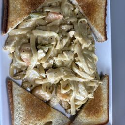 Chicken and shrimp Alfredo