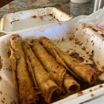 Alfonso's Taco Shop - Mexican Near Me - Bakersfield, California