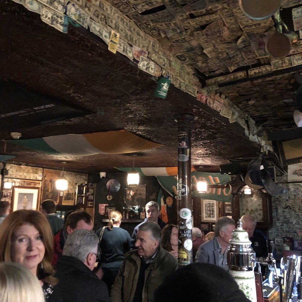 The Brazen Head - Pubs Near Me - Dublin, D