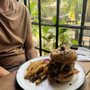 Photo of Mu. Burgerhouse