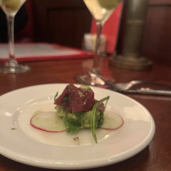 Ozzie's Good Eats - American Near Me - Fairfax, Virginia