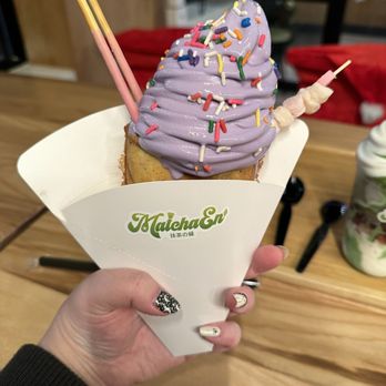 Matcha En - Ube taiyaki - Desserts Near Me - Chicago, Illinois Matcha En - Ube taiyaki - Desserts Near Me - Chicago, Illinois