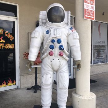 Rocket Cafe - Space suit outside - Breakfast & Brunch Near Me - Lake Worth, Florida