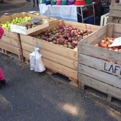 Marché De Leognan