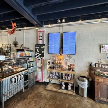 Halo Roasters - Counter - Coffee & Tea Near Me - Springfield, New Jersey