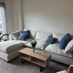 District Couches - Cloud couch 4 piece cream bucks