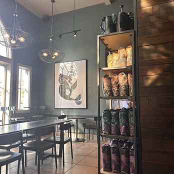Starbucks - Inside seating - Coffee & Tea Near Me - Del Rey Oaks, California Starbucks - Inside seating - Coffee & Tea Near Me - Del Rey Oaks, California