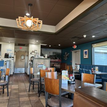 Denny's - Dining Area - Diners Near Me - Edgewood, Maryland Denny's - Dining Area - Diners Near Me - Edgewood, Maryland
