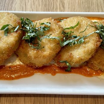 Tupelo Honey Southern Kitchen & Bar - Fried Green Tomatoes - Southern Near Me - Indianapolis, Indiana Tupelo Honey Southern Kitchen & Bar - Fried Green Tomatoes - Southern Near Me - Indianapolis, Indiana