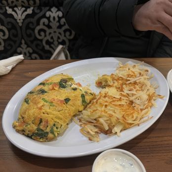 Berries - Spartan Omelette - Coffee & Tea Near Me - Kalamazoo, Michigan