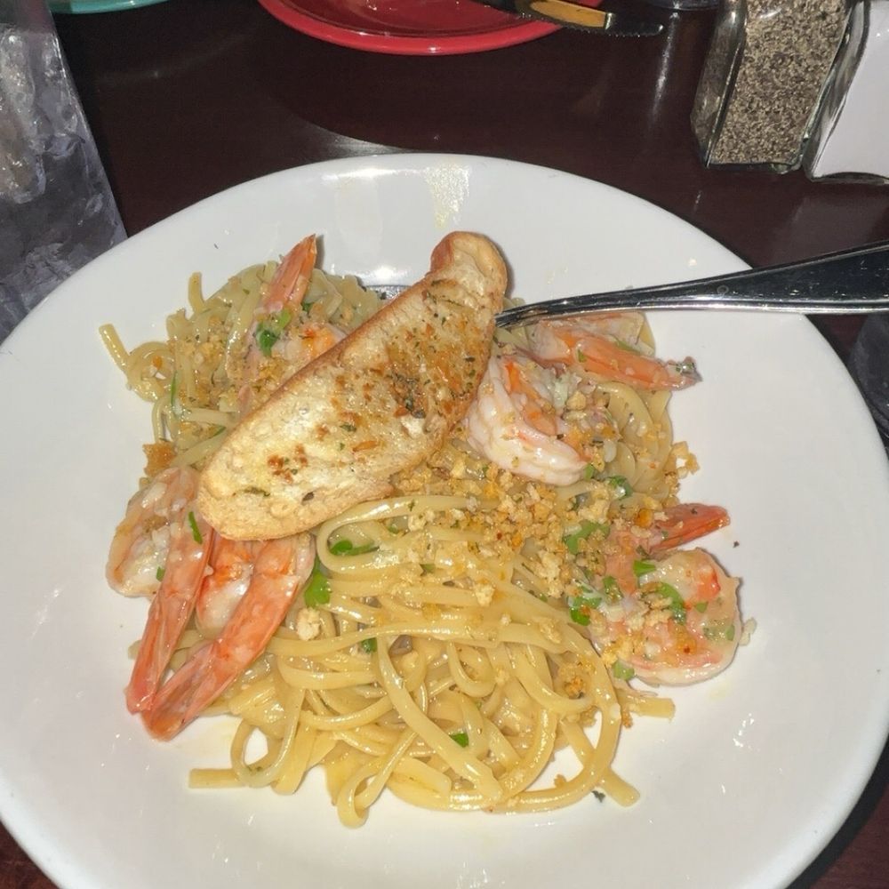 Shrimp scampi Shrimp scampi
