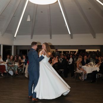Wolsfelt's Bridal - Bridal Near Me - Aurora, Illinois