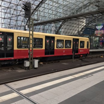 Berlin Hauptbahnhof - Train Stations Near Me - Berlin, BE