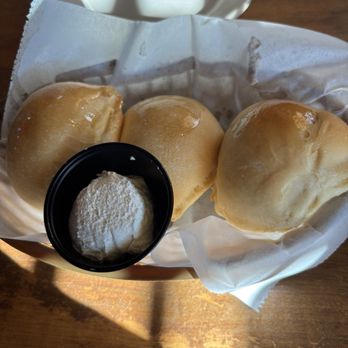 Logan's Roadhouse - bread - Barbeque Near Me - Cape Girardeau, Missouri Logan's Roadhouse - bread - Barbeque Near Me - Cape Girardeau, Missouri