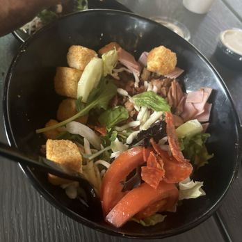 Mountain Fork Brewery - Big Papa salad, obvious not as advertised and they were out of eggs so no Boiled eggs and no discount. - Brewpubs Near Me - Broken Bow, Oklahoma